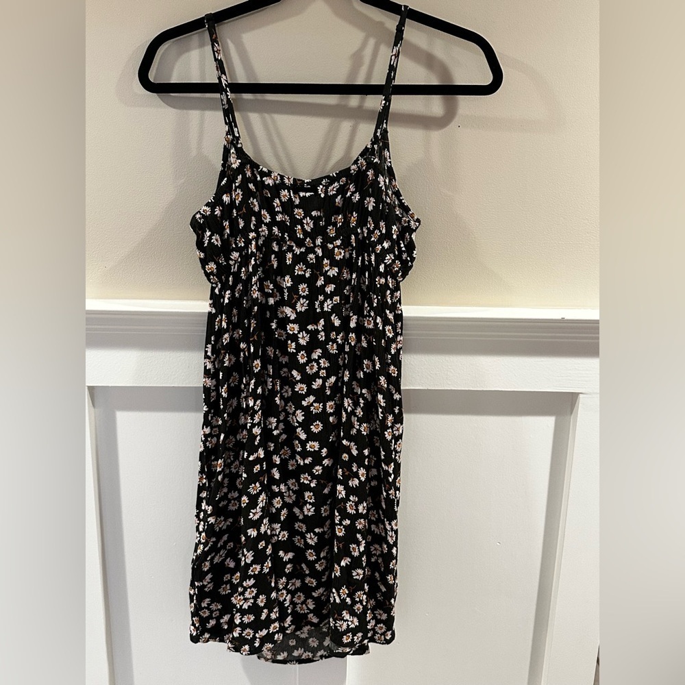 Floral Black Dress - Picture 6 of 7